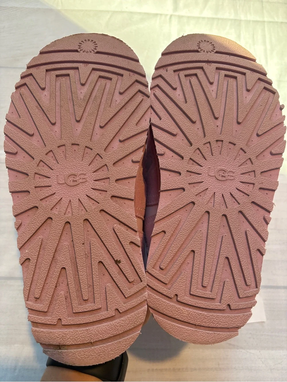 UGG Kids Pink Slip-On Clog Sneakers